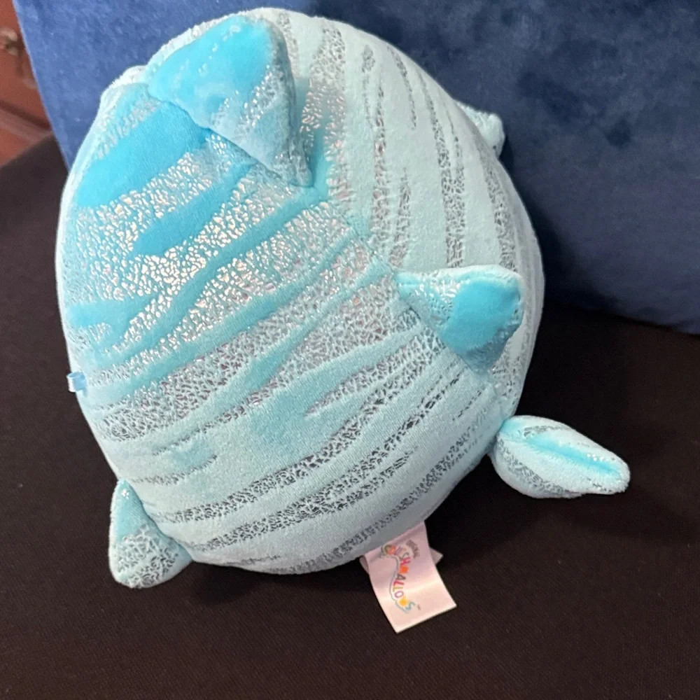Blue and White Plush Toy Set - Picture 7 of 9